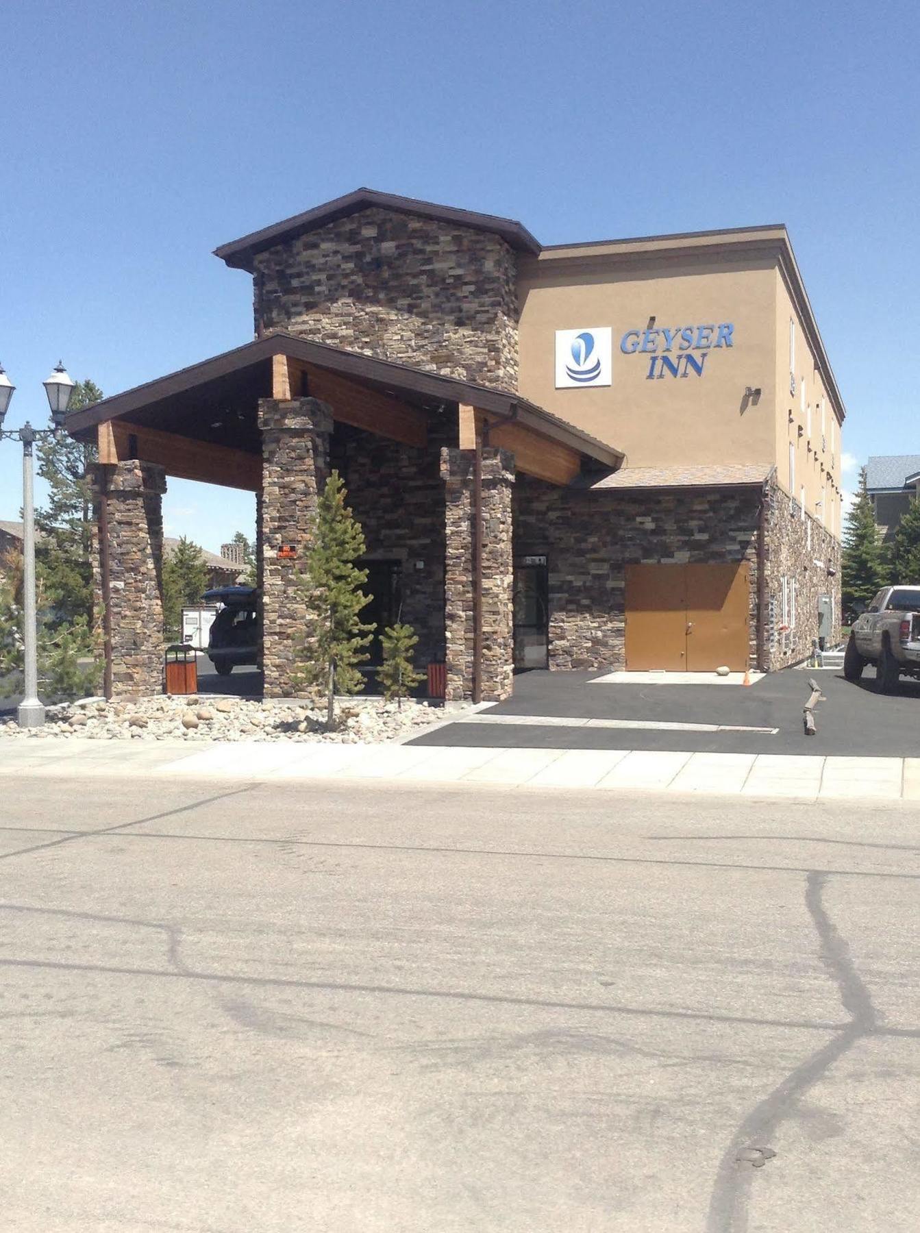 Geyser Inn West Yellowstone Exterior foto